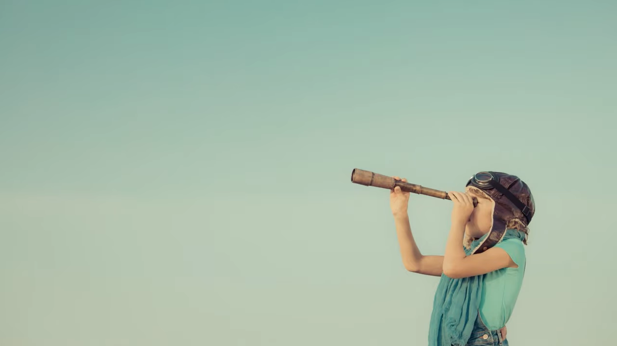 Moving Forward with Hindsight